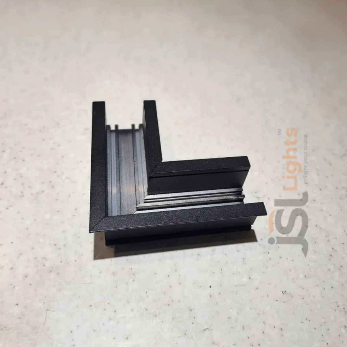 Havells Magnetic Internal Horizontal Track Recessed Cornor Joint